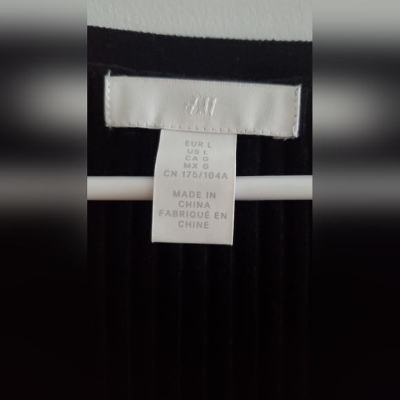 H&M Embellish Cardigan - Picture 3 of 4